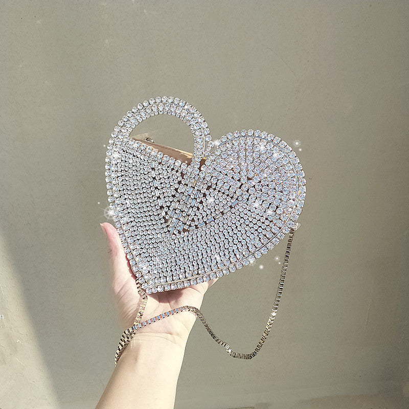 Heart-Shaped Flashing Diamond Clutch Bag