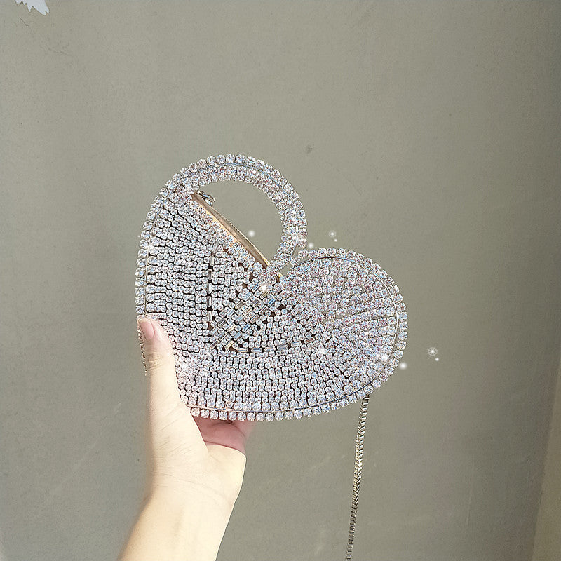 Heart-Shaped Flashing Diamond Clutch Bag